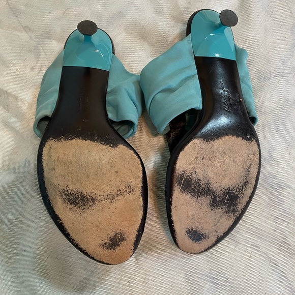 Ferragamo sandals - Picture 4 of 4